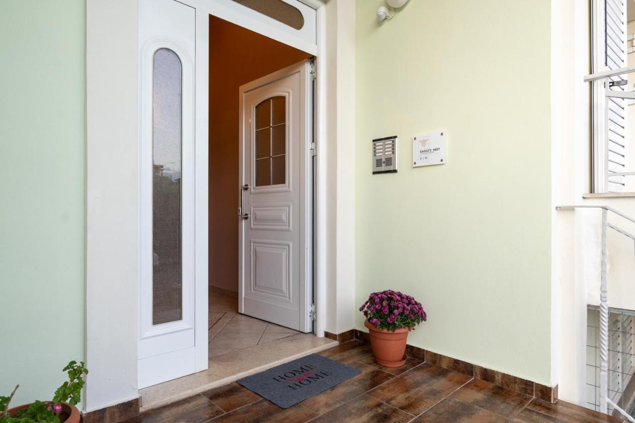 Eagle'S Nest City Apartments Эйон Экстерьер фото