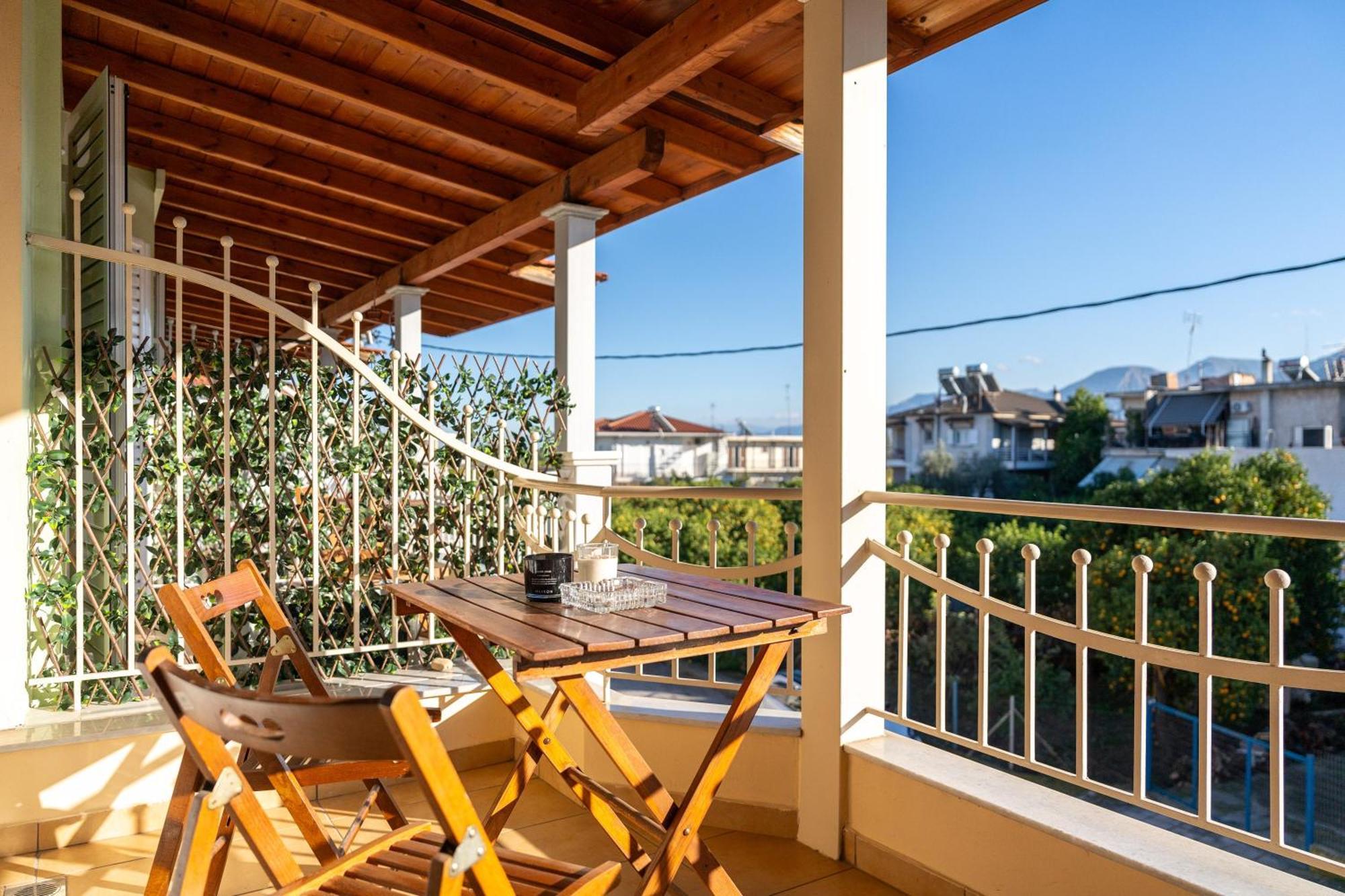 Eagle'S Nest City Apartments Эйон Экстерьер фото